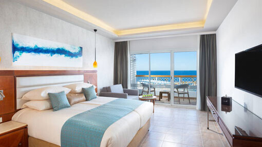 Deluxe Room with Pool View 